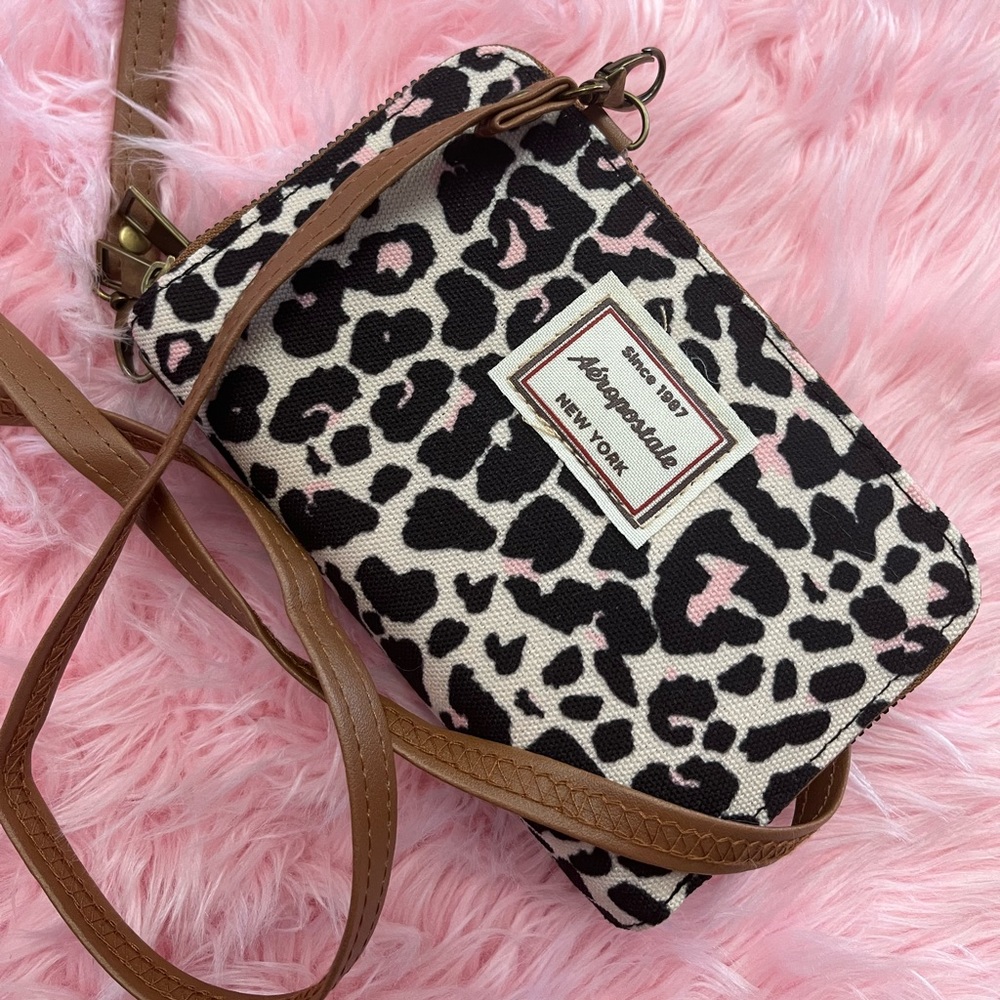 Aeropostale Wallet/Crossbody/Wristlet